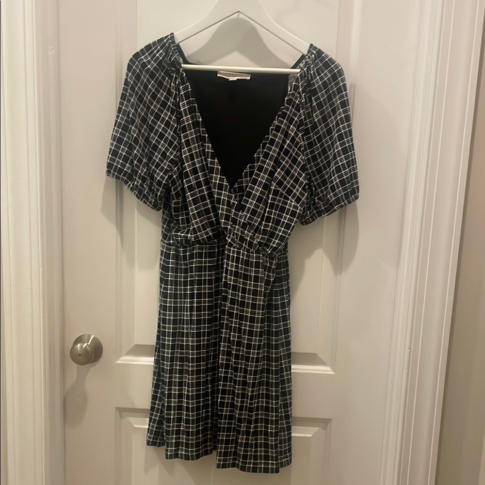 LOFT Black and White Flutter Sleeve Sundress